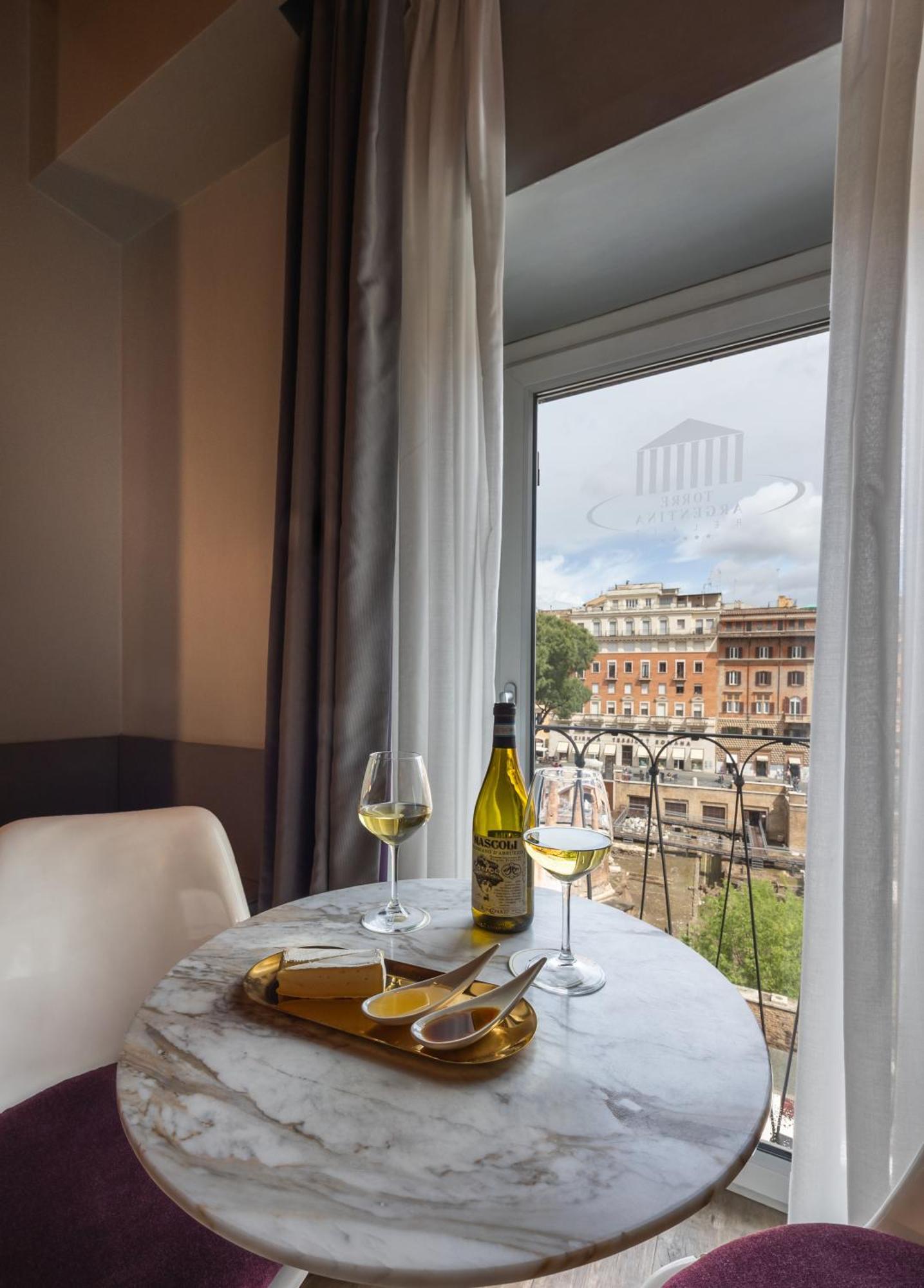 Maison Torre Argentina Rome Exterior photo